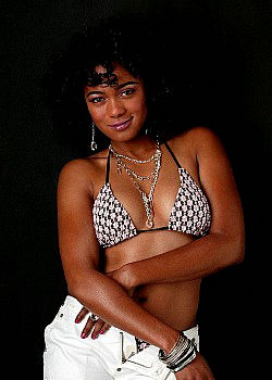I want to see what you are packing JOI