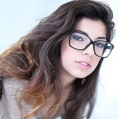 Babes - My Funny Valentine, Ava Taylor