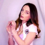 Lola Gatsby - British Hottie on the Bus - I Know That Girl