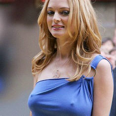 Nude Celebrities - Lesbian Scenes part 1