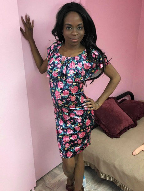 Black wife Melody Cummings takes a stiff cock in her twat