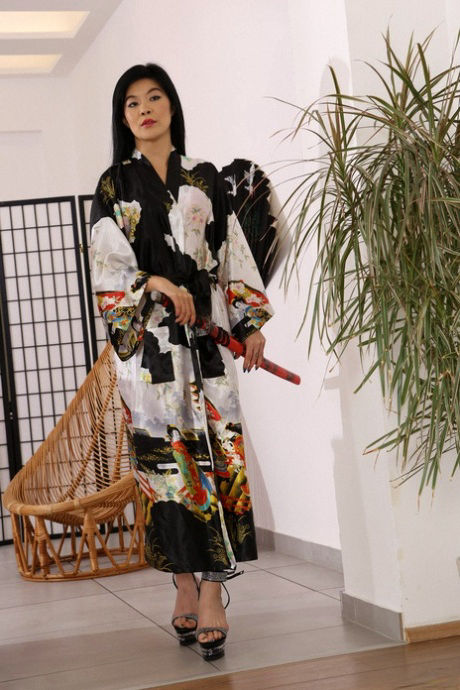 STEP MOM Asian MILF Akasha Coliun rides cowgirl on younger man